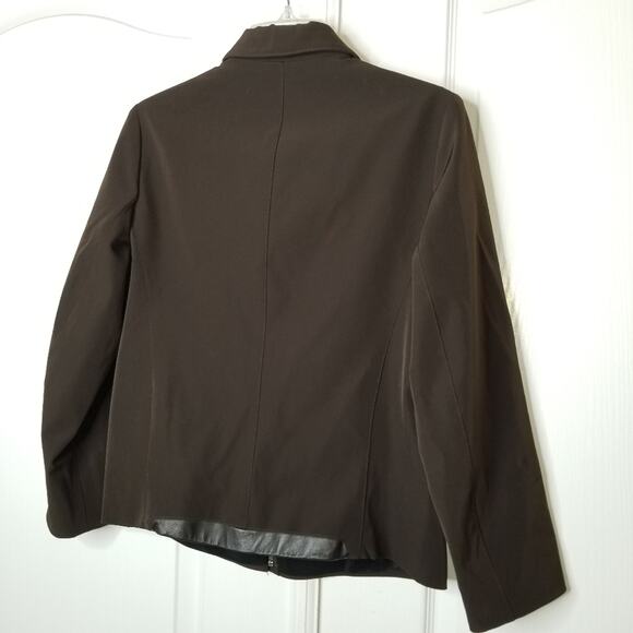 Iris Singer Tailored Brown jacket pockets Size 8 pockets leather detail casual - Picture 2 of 4